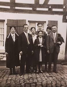 Schwarz-Weiß-Bild der Familie Süßkind