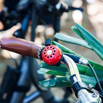 Rote Fahrradklingel