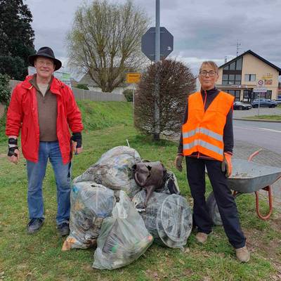 PrivateGruppeFrühjahrsputz Ittenbach Abholort Müllsäcke