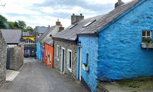 Bunte Häuser in Irland