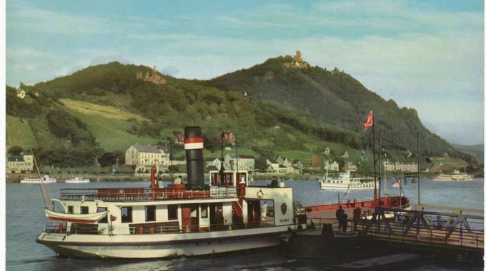 Ansichtskarte mit Fähre © Siebengebirgsmuseum Historische Ansichtskarte mit Fähre am Rhein