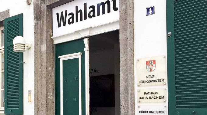 Wahlamt in Königswinter © Stadt Königswinter wahlamt2019 2 2 zuschnitt