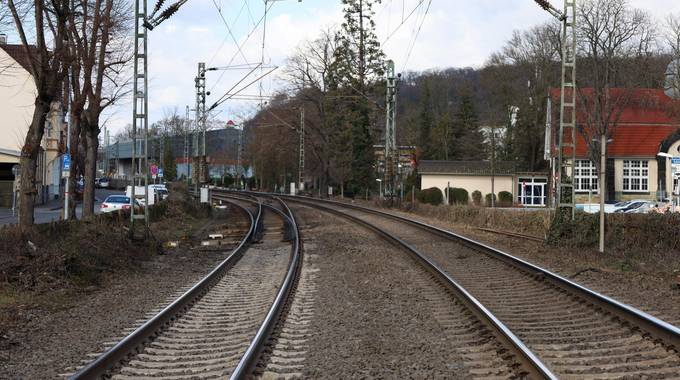 bahnstrecke altstadt 13